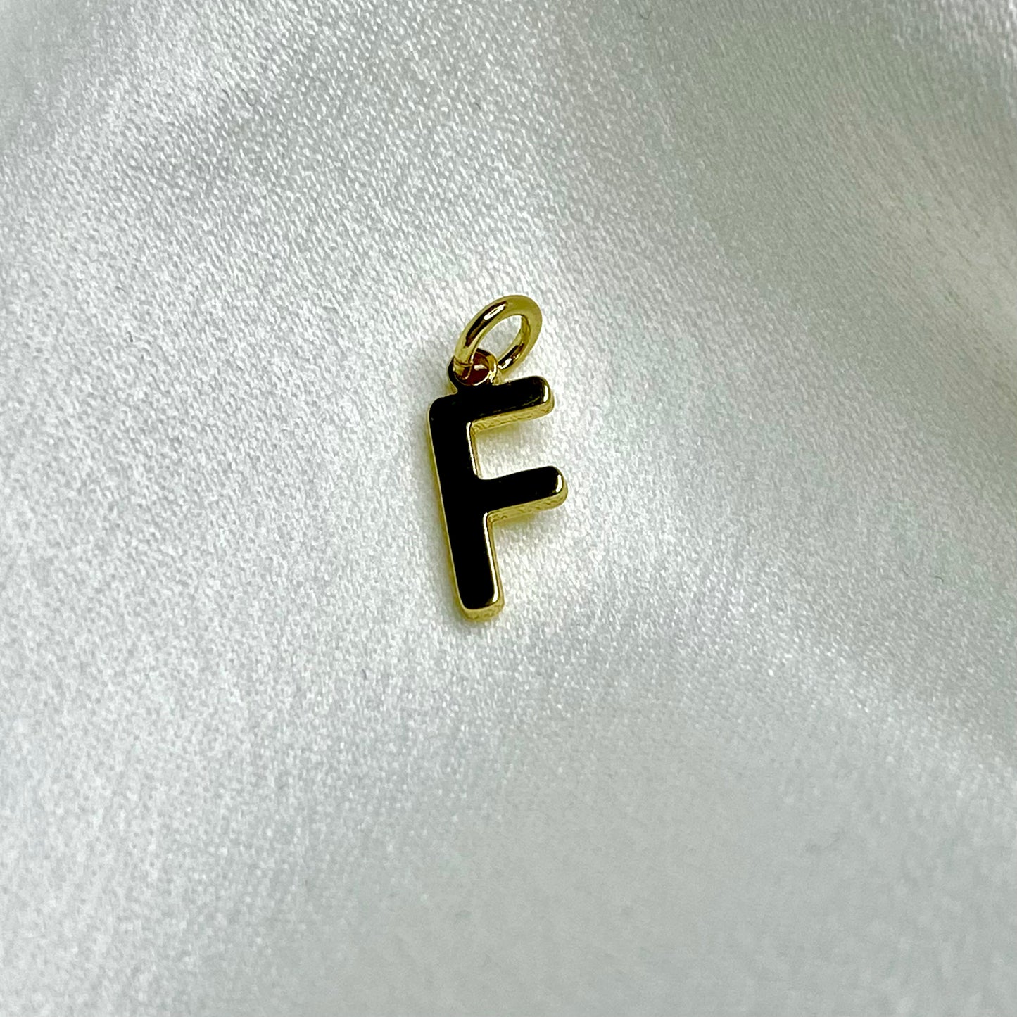 Lettres charms